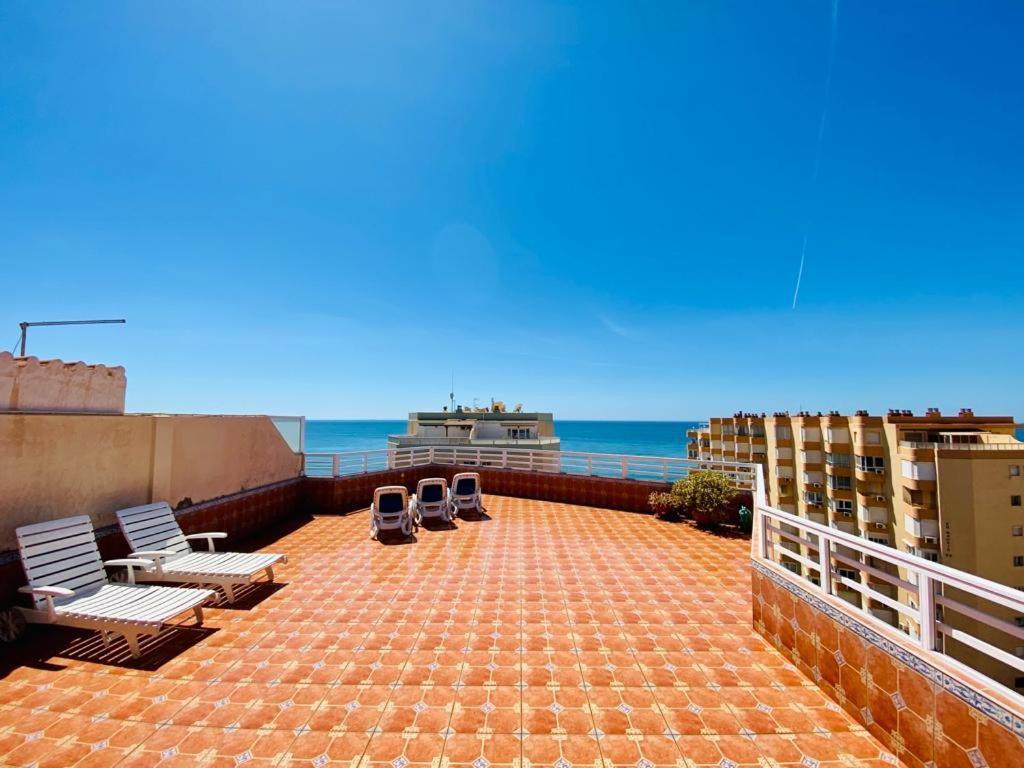 Gran Ático al lado de la playa Apartamento Torrox Exterior foto