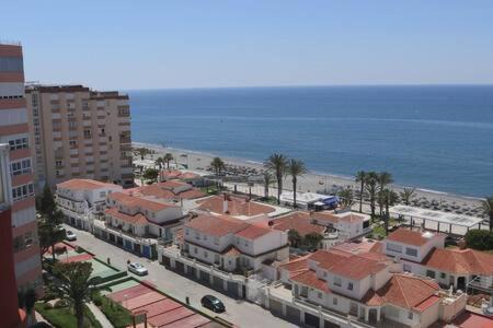 Gran Ático al lado de la playa Apartamento Torrox Exterior foto